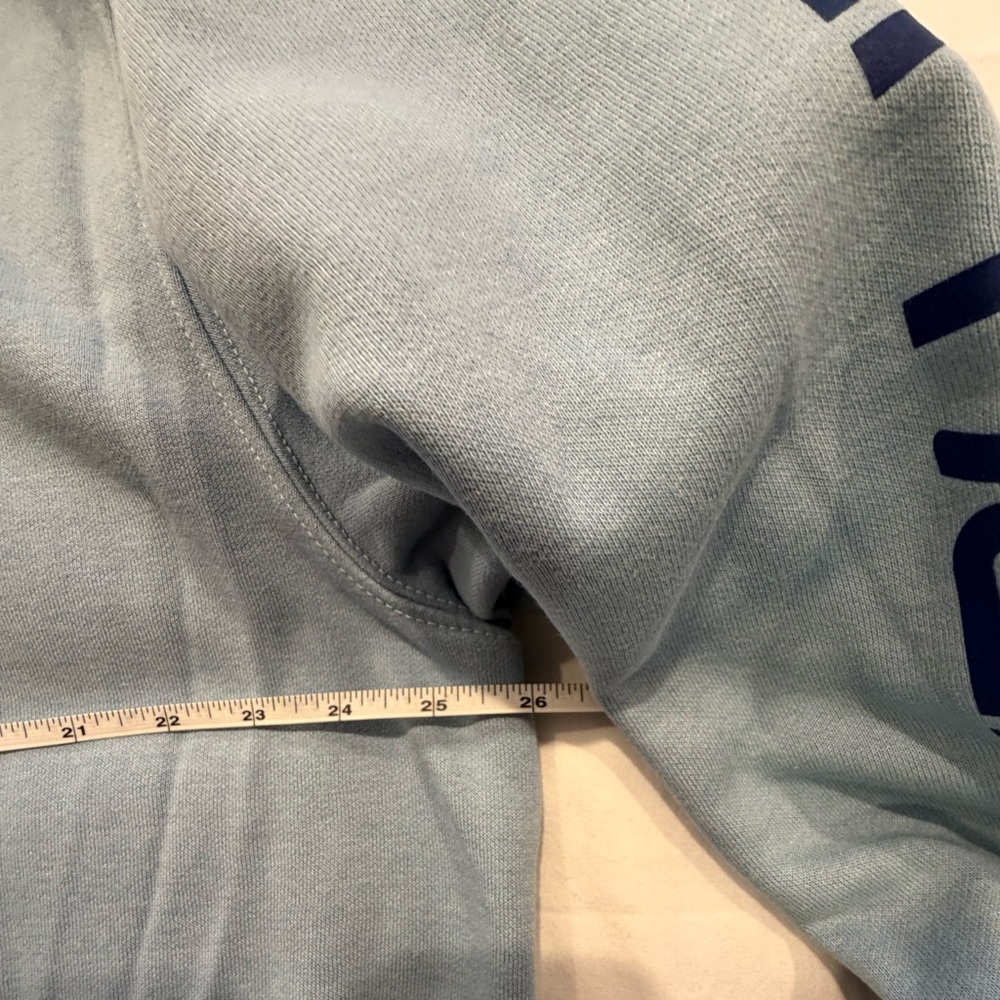 Carhartt Men's Light Blue Hoodie with Logo Sleeve, XL, new without tags - Picture 5 of 6